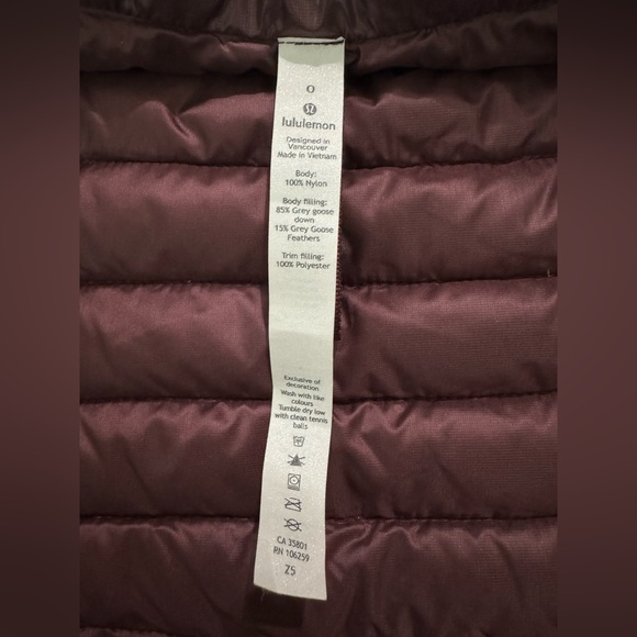Lululemon pack it Down vest shine - Picture 4 of 16